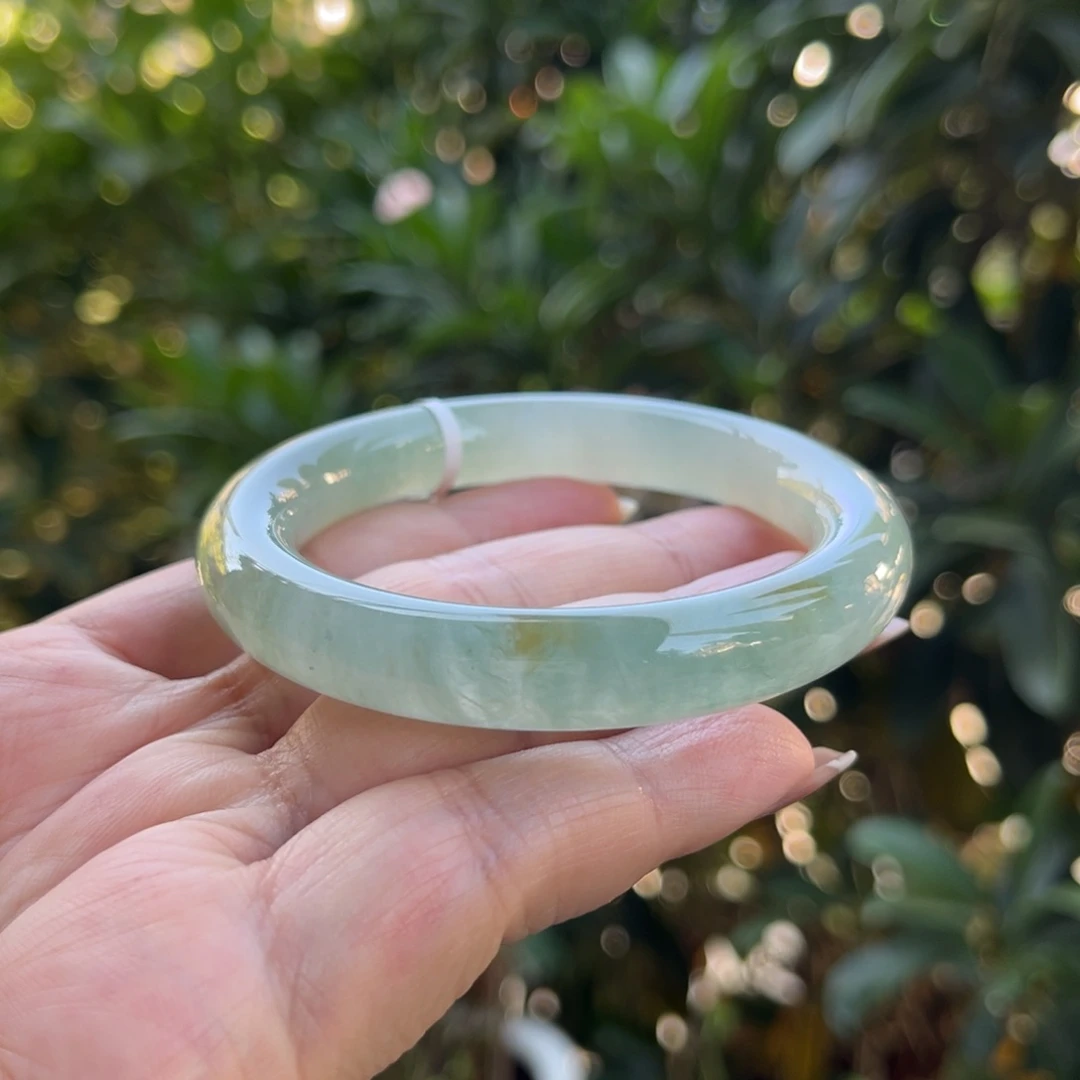 翡翠未镶嵌手镯53.5圆条