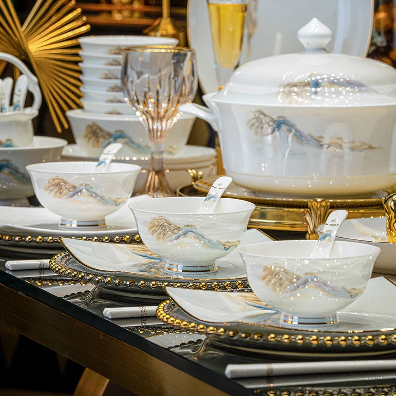 2025新年餐具套装景德镇碗盘筷子新款高颜值乔迁礼物碗碟套装家用