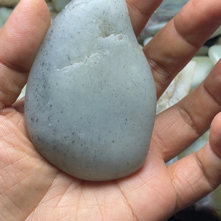 未镶嵌和田玉珠宝半成品