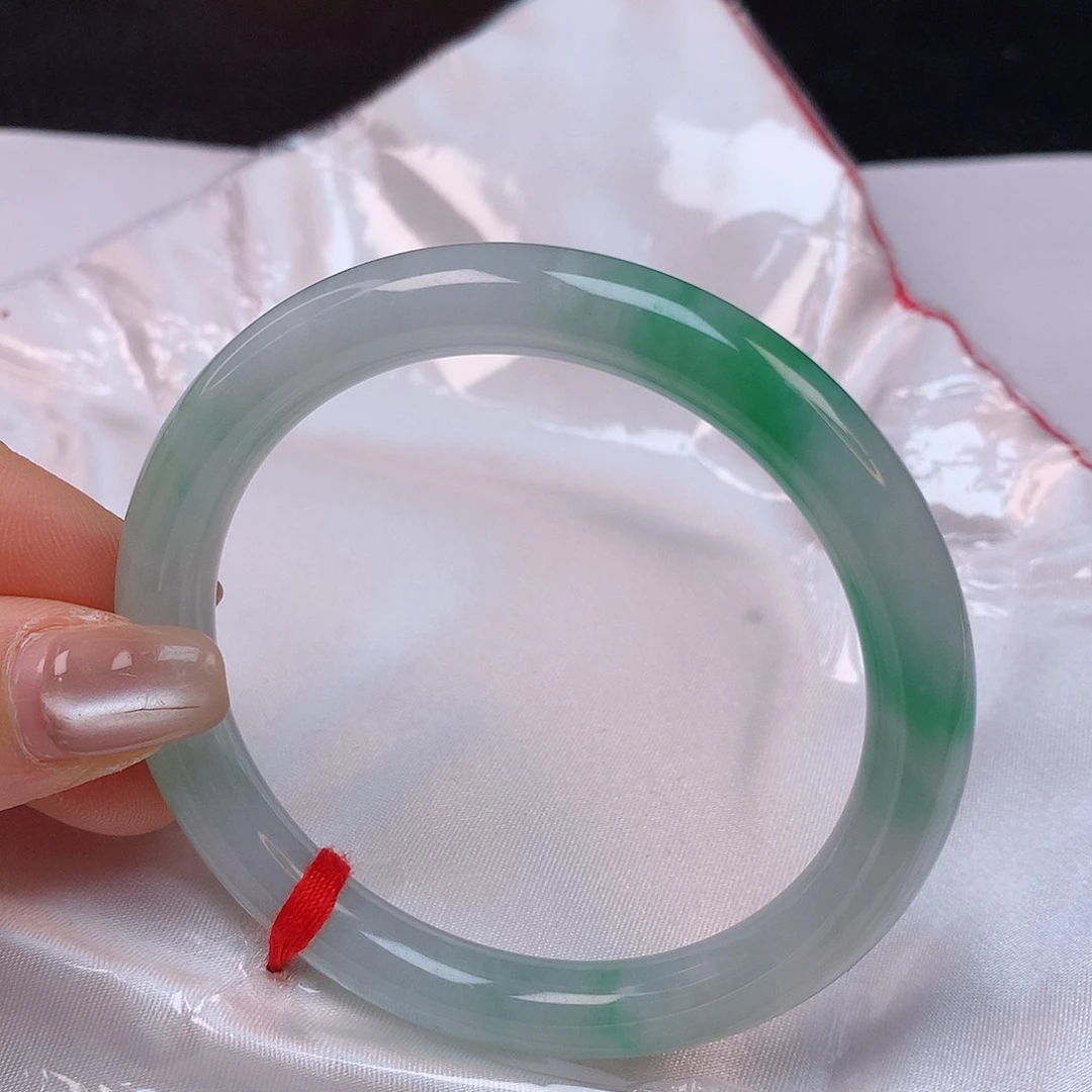 【闪购商品】翡翠手镯未镶嵌56+圆条手镯