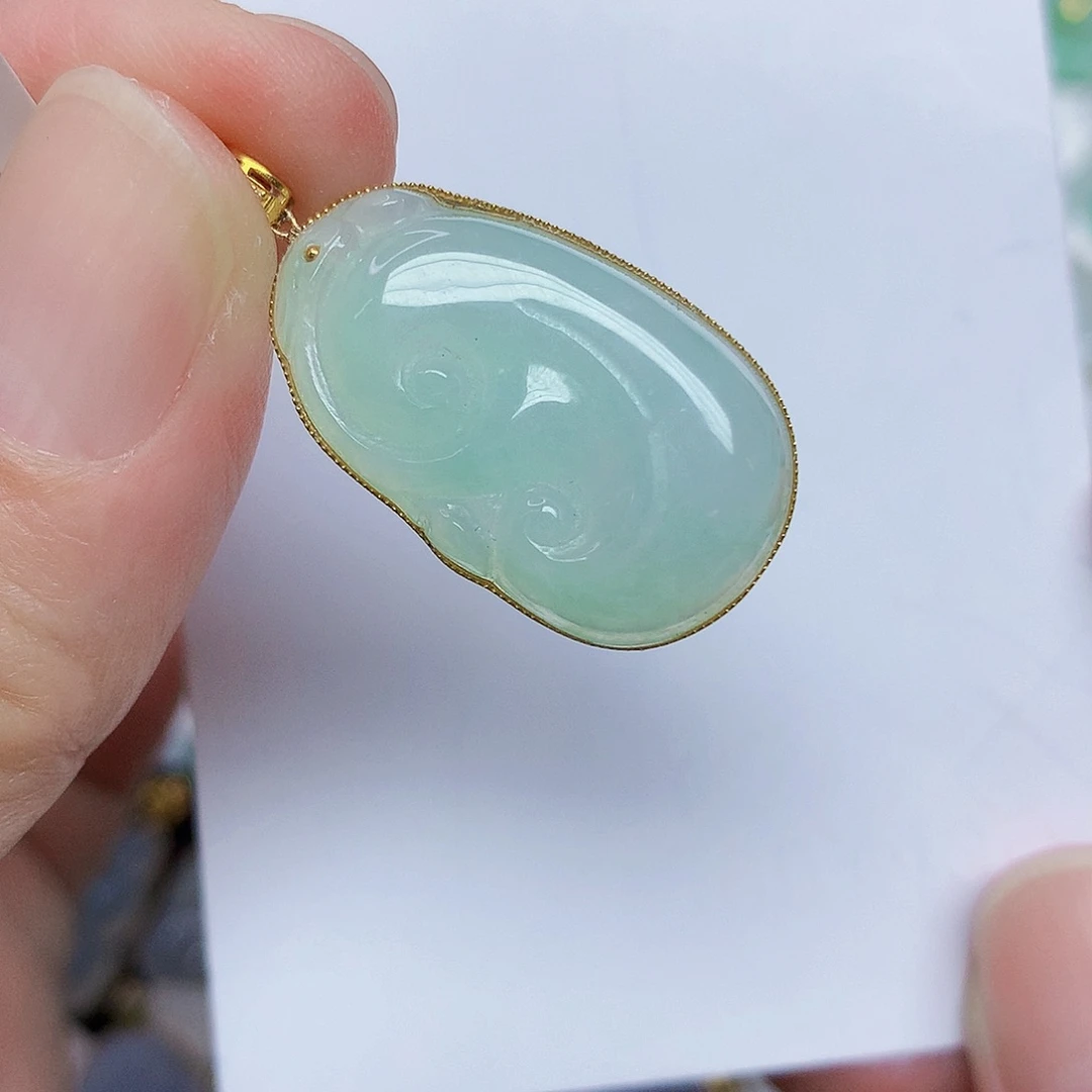 翡翠18K金镶嵌颈饰355789