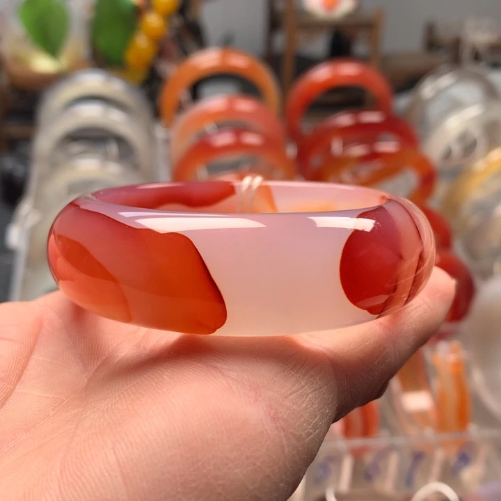 玛瑙/玉髓未镶嵌手镯