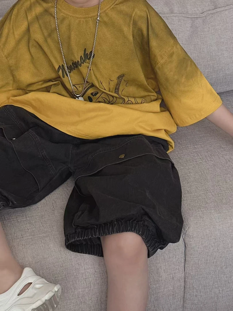 【蜡小新】【百搭】儿童高街百搭个性五分裤，模特穿150