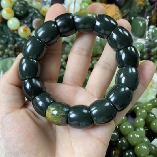 透闪石质玉手串未镶嵌暮**洋