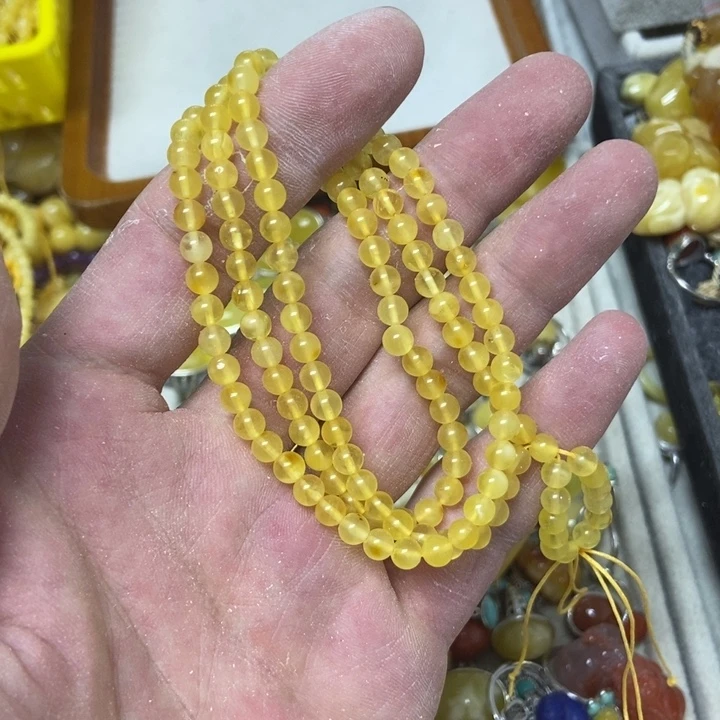 未镶嵌蜜蜡裸石多样性发货