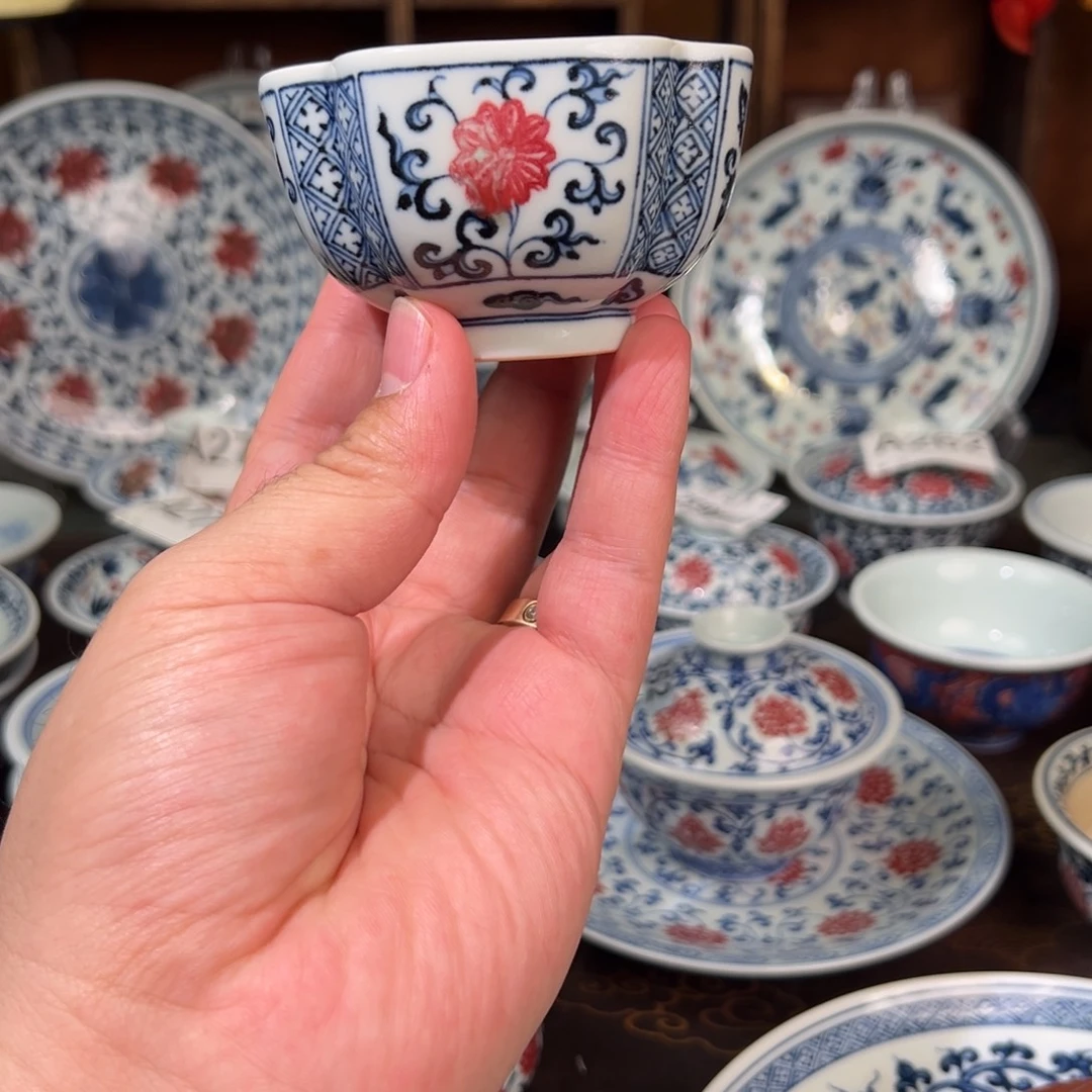 景德镇高温原矿釉里红手绘