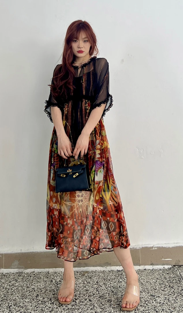 假日风真丝桑蚕丝宽松波西米亚大裙摆时尚休闲连衣裙显瘦百搭优雅