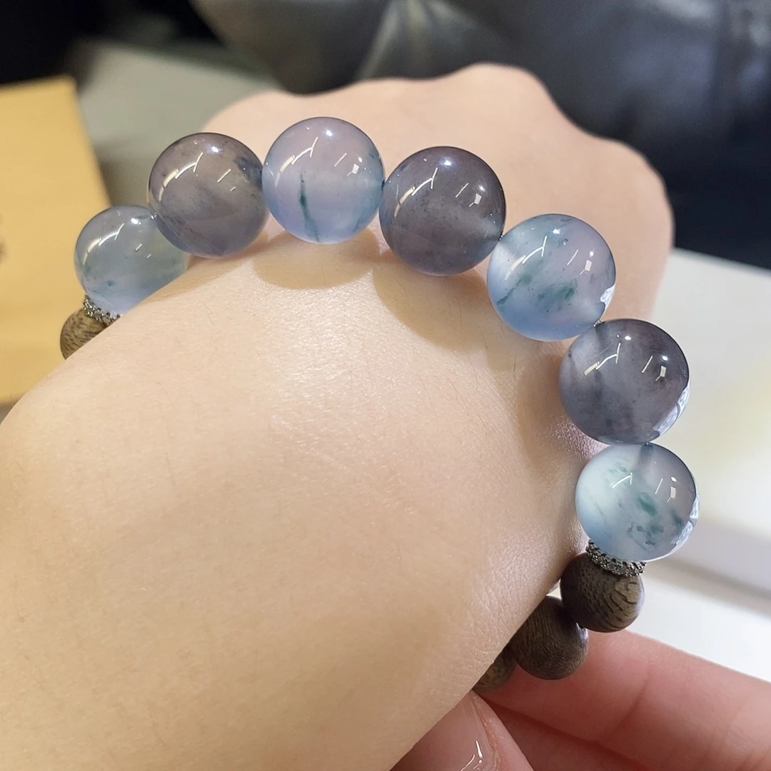 翡翠未镶嵌颈饰卡13