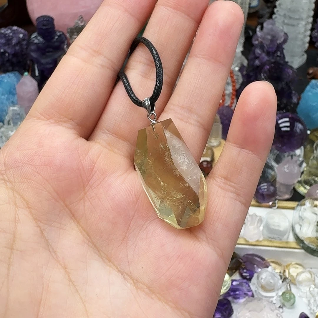 未镶嵌珠宝半成品水晶