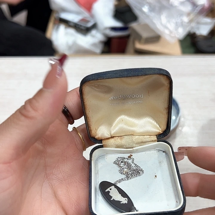 ?****新亿阁中古杂项无售后
