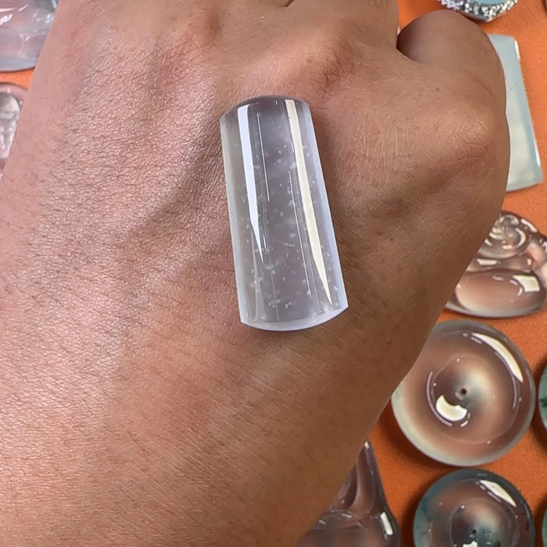 定制翡翠未镶嵌天然