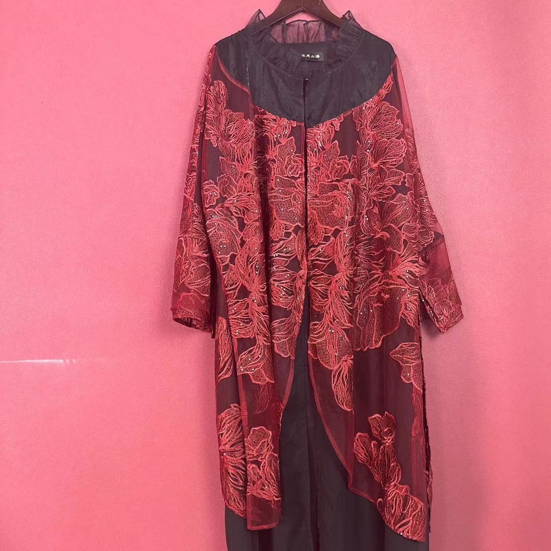 W1544-1新款镂空刺绣提花百搭设计师款时尚连衣裙