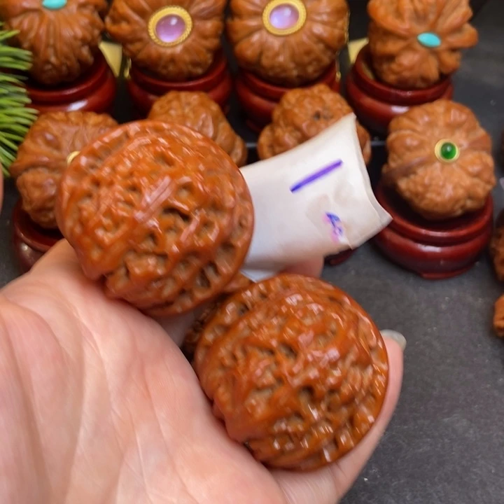 马**燕40白狮子1文玩核桃狮子头