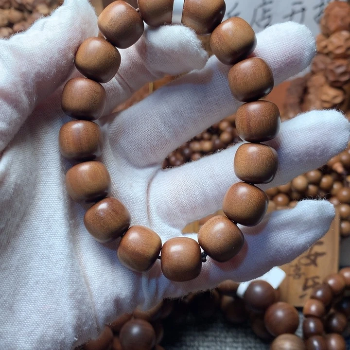 檀香木手串/手链老山檀香1.3*1.4顺沉