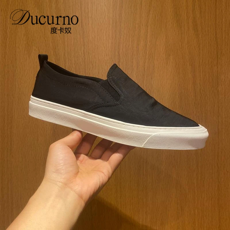 秋季帆布鞋百搭透气黑色布鞋懒人鞋日系鞋子休闲软底一脚蹬布鞋