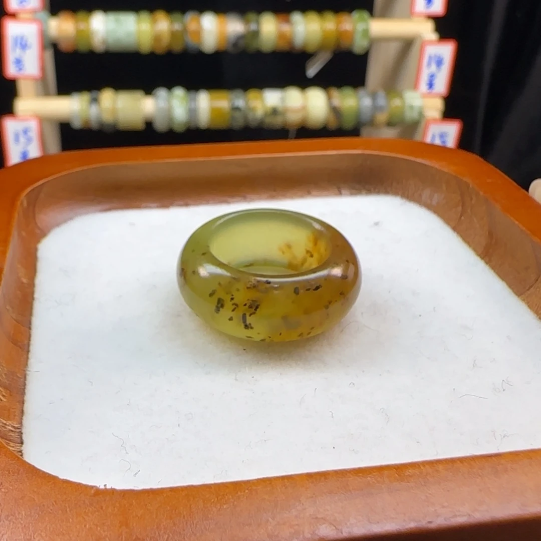 蛇纹石玉岫玉内径17.6合金栗****L