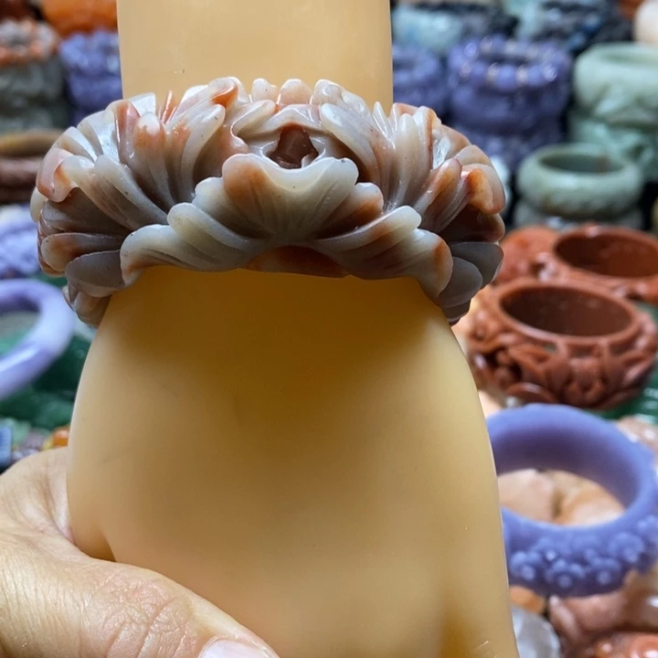 未镶嵌手镯石英质玉