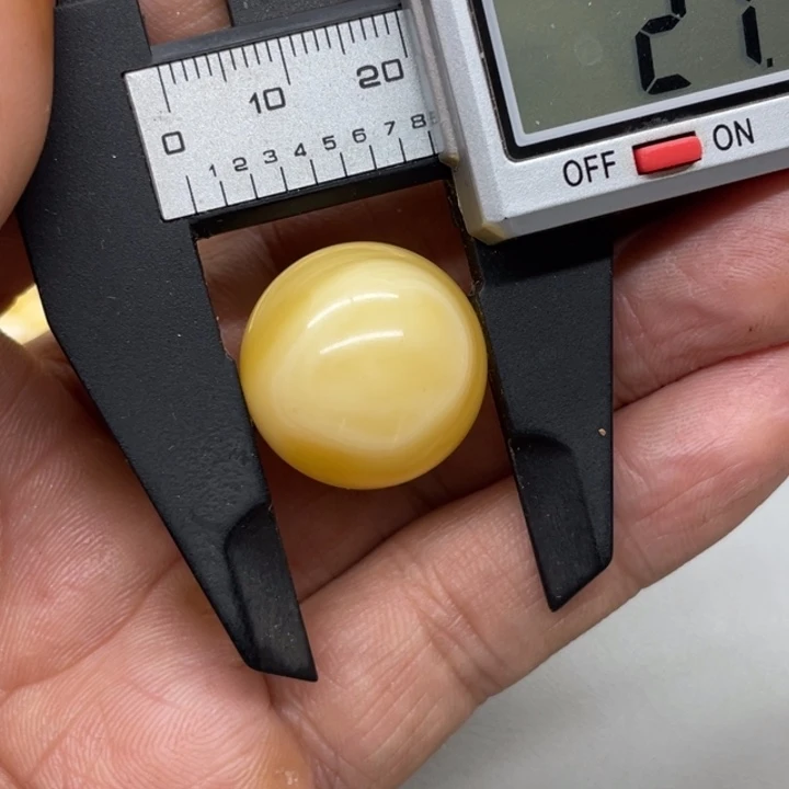 琥珀未镶嵌裸石珠子