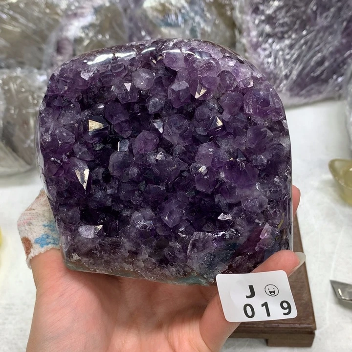水晶大型摆件（非配饰）未镶嵌