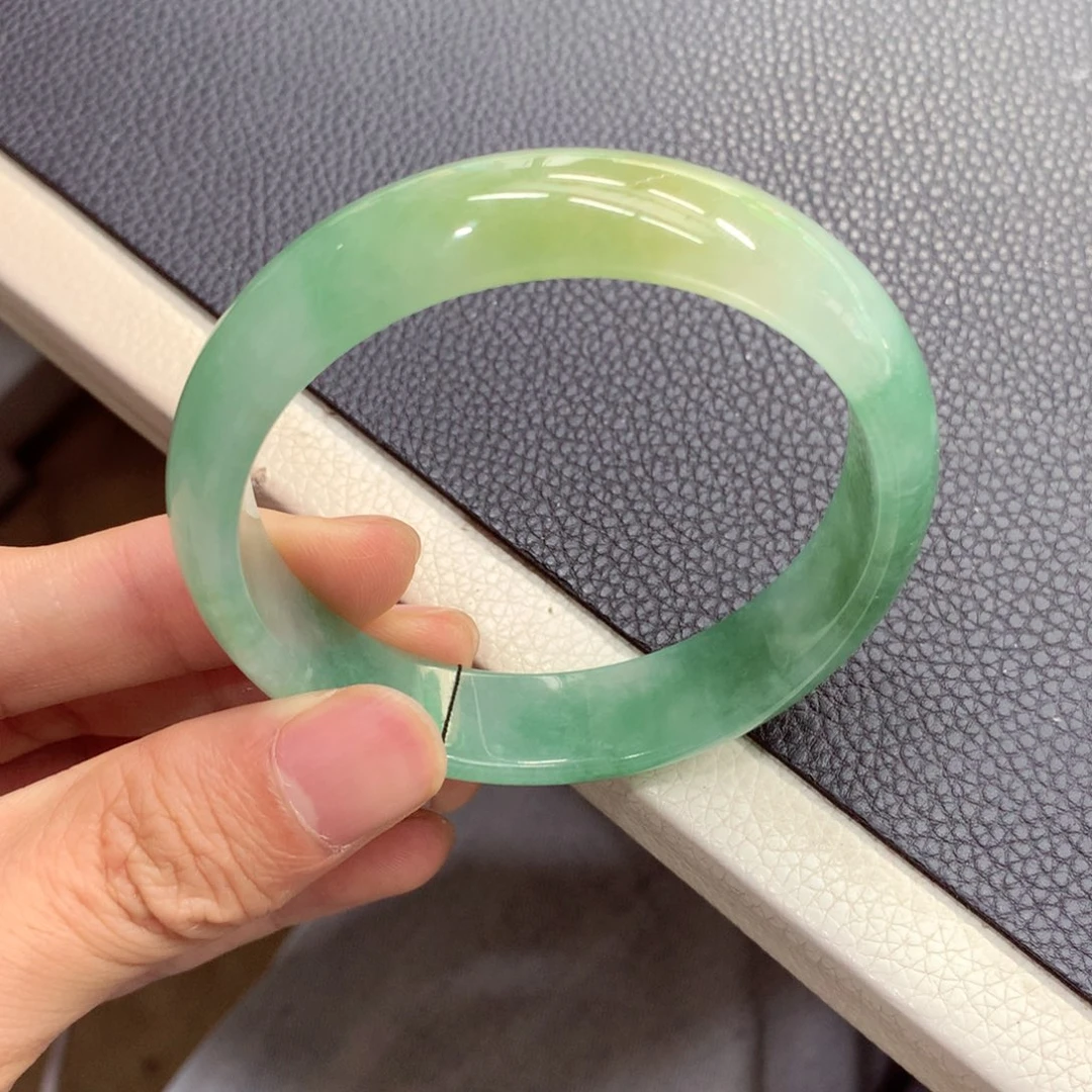 未镶嵌手镯翡翠缅甸翡翠