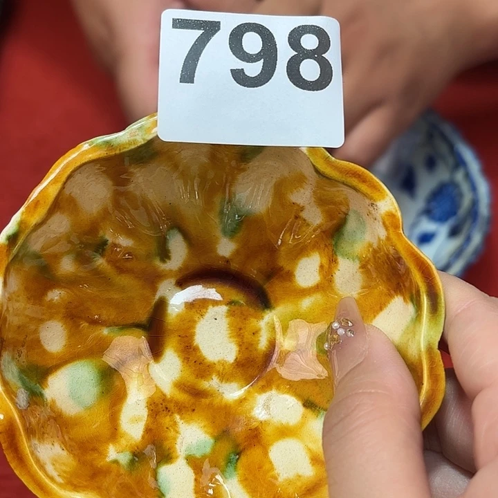 瓷片