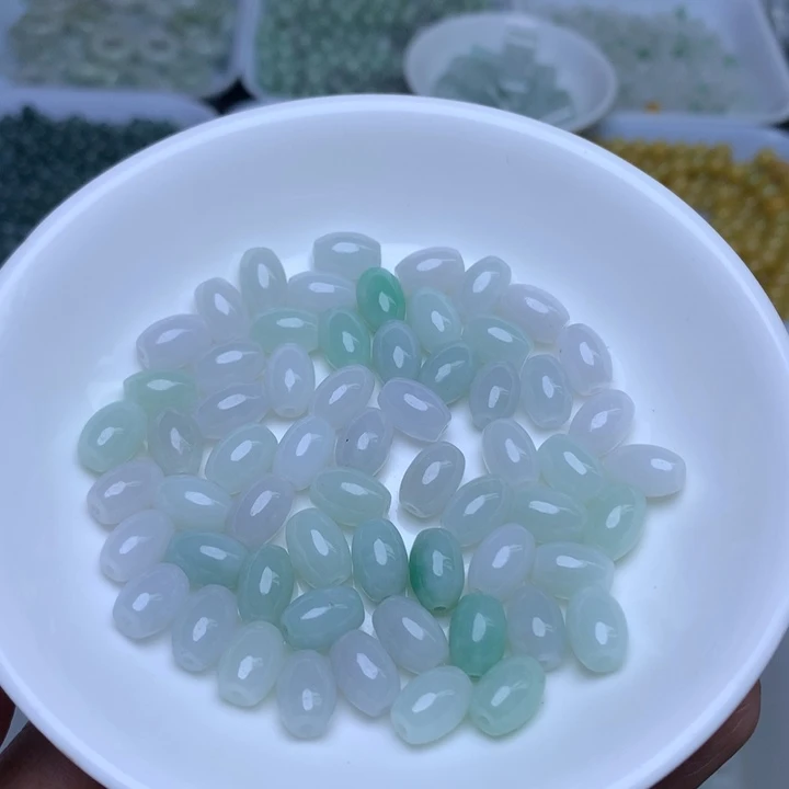 散珠翡翠卡6.5乘9冰绿白米珠20个