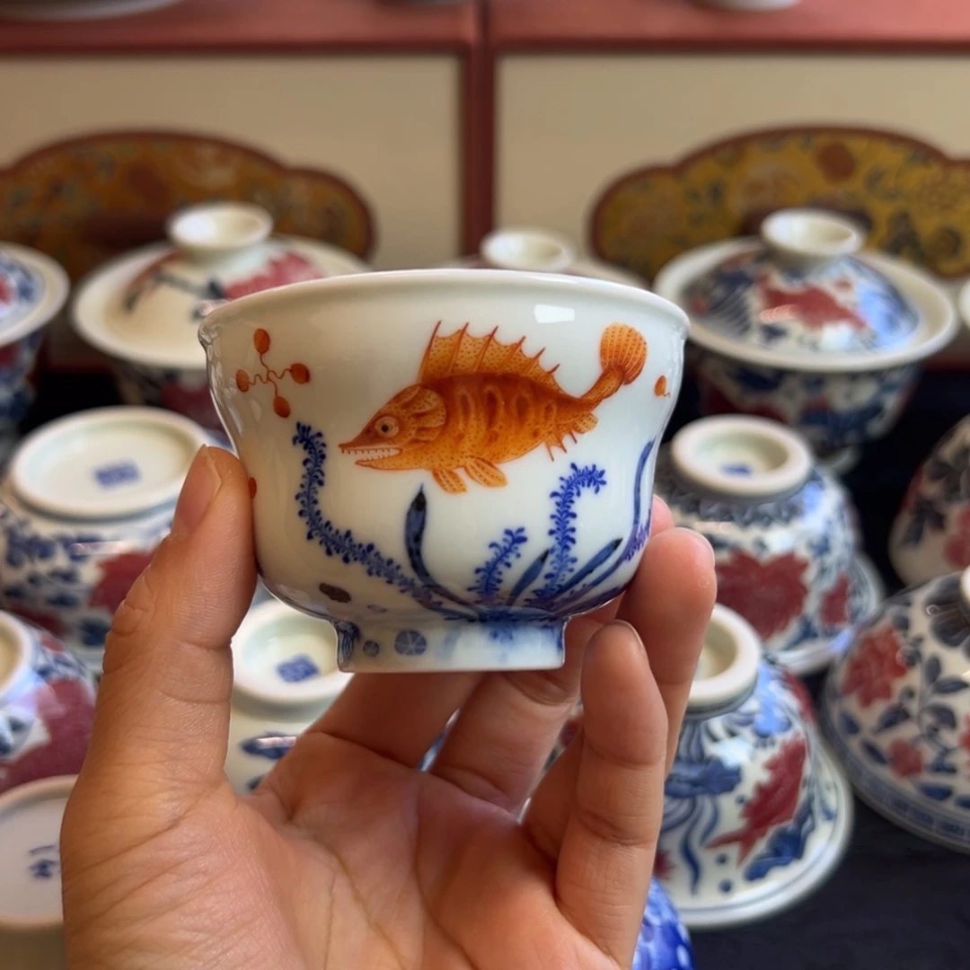 点工手绘鳜鱼葫芦杯