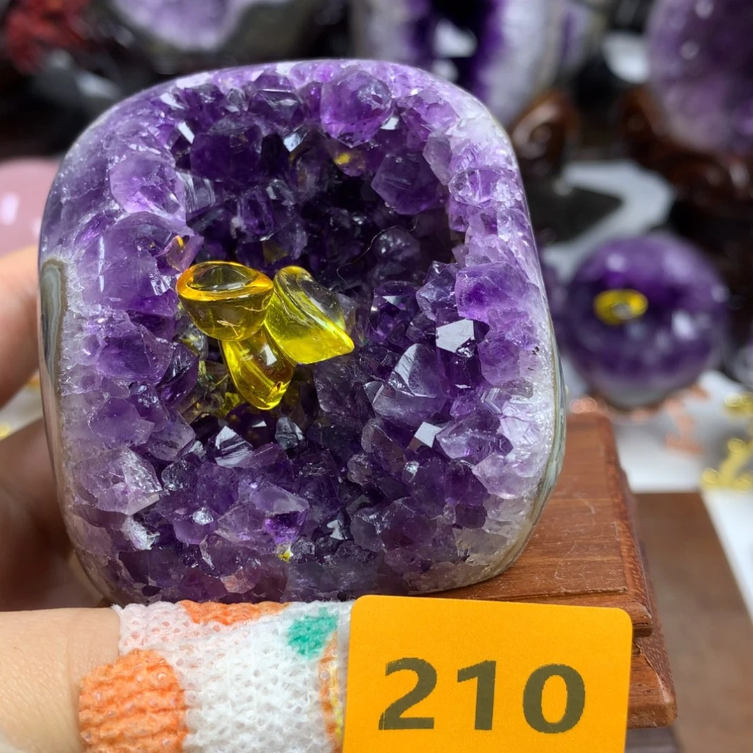 未镶嵌紫晶摆件紫晶