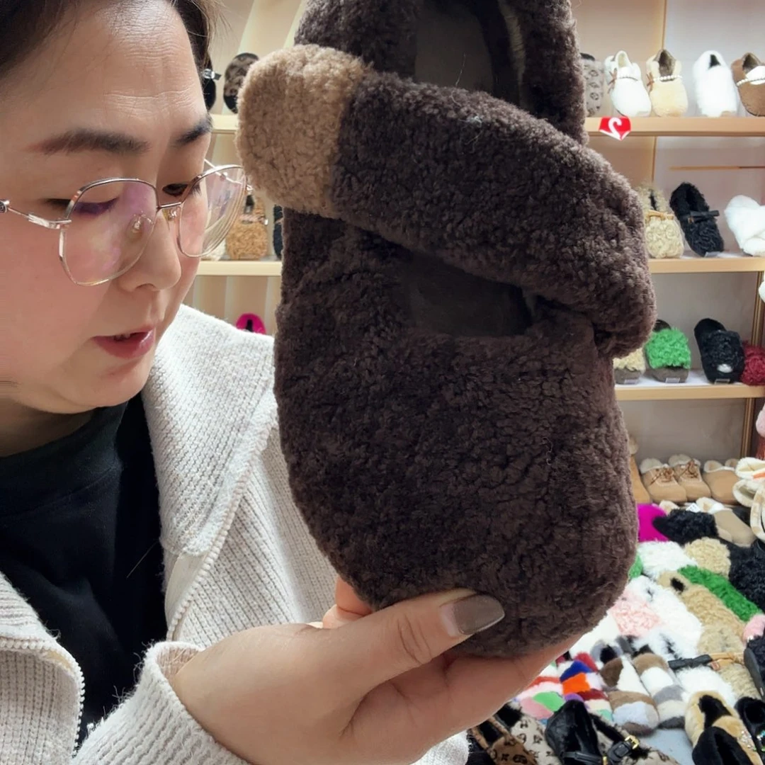 套趾款棕色羊毛39码