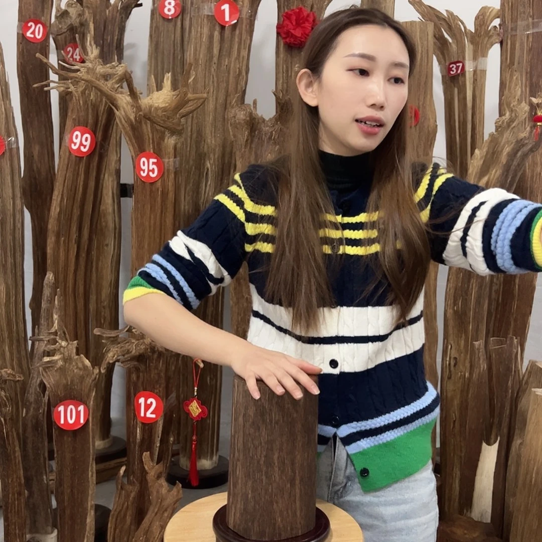 沉香碎屑沉香原材料