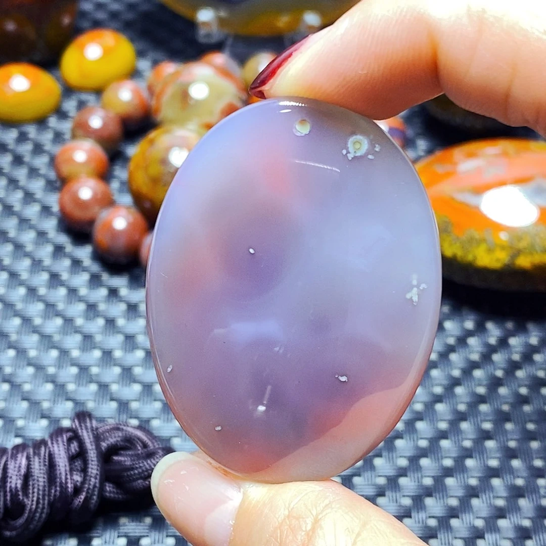 未镶嵌颈饰玛瑙/玉髓优*