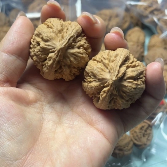 阿***涛吊坠文玩核桃霸王龙60