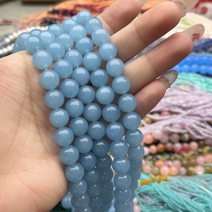 玛瑙/玉髓珠宝半成品未镶嵌一条10mm左右浅海蓝宝