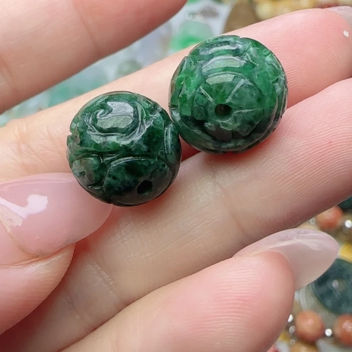 翡翠未镶嵌颈饰天然A货32