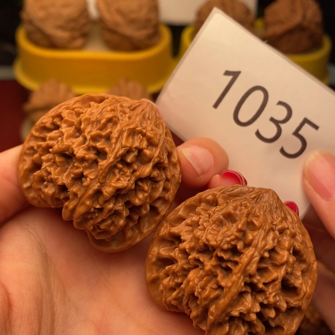 把件桃核满天星42……