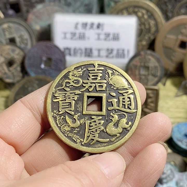 铜现代工艺品学习币
