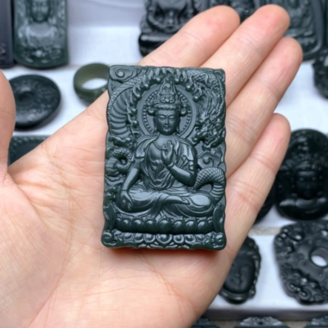 【闪购商品】和田玉颈饰未镶嵌双面雕刻