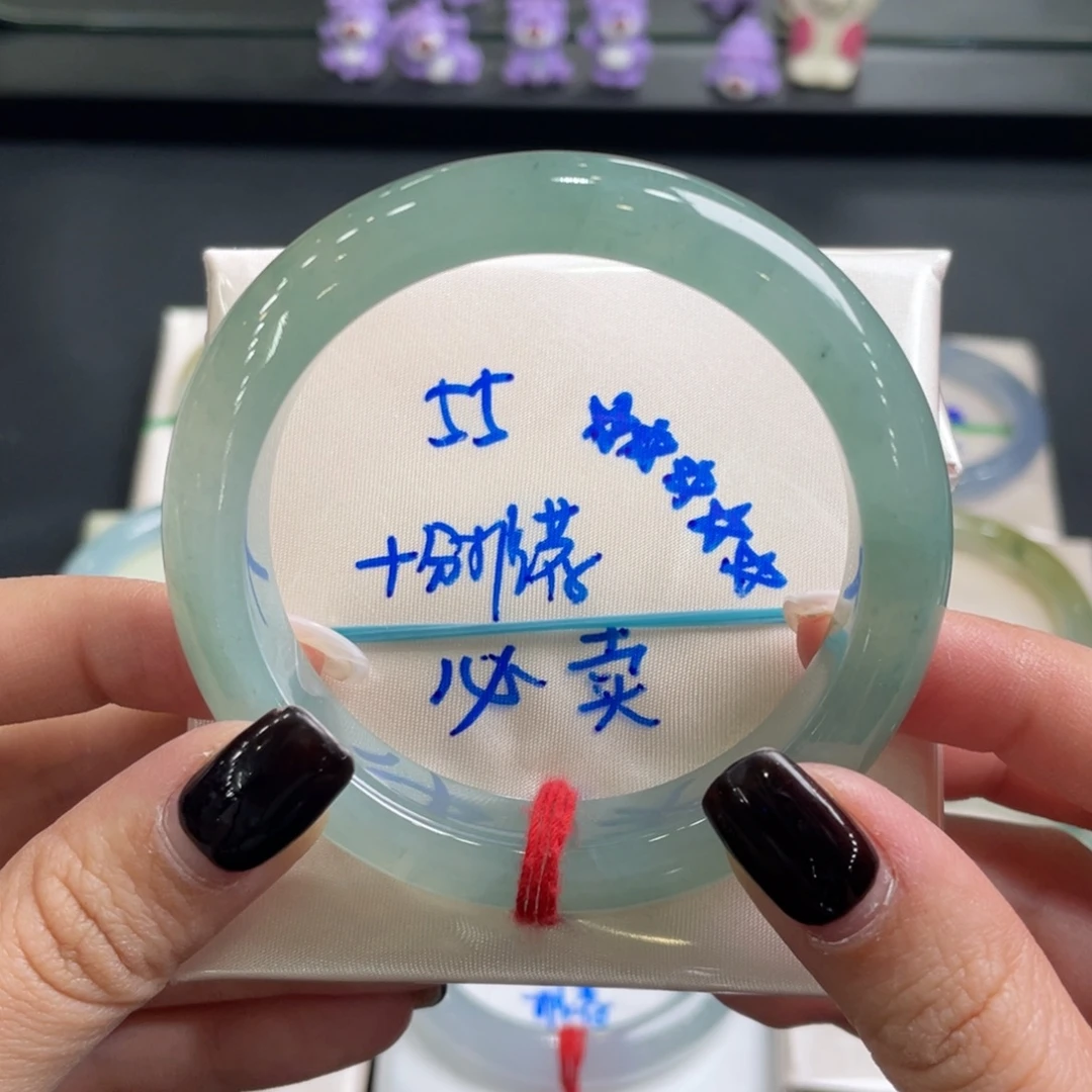 翡翠未镶嵌手镯翡翠手镯