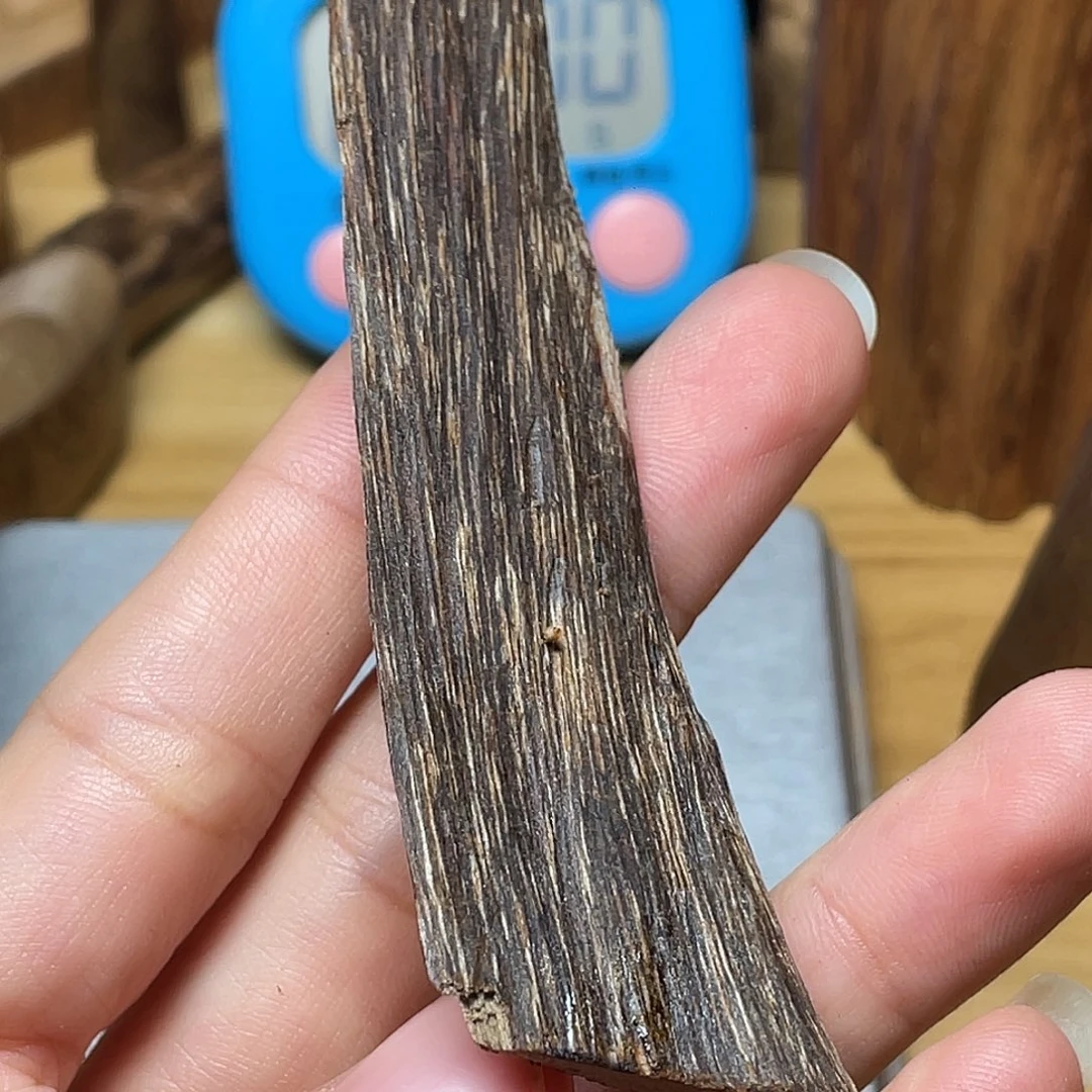 用***5沉香达拉干原料5.5克