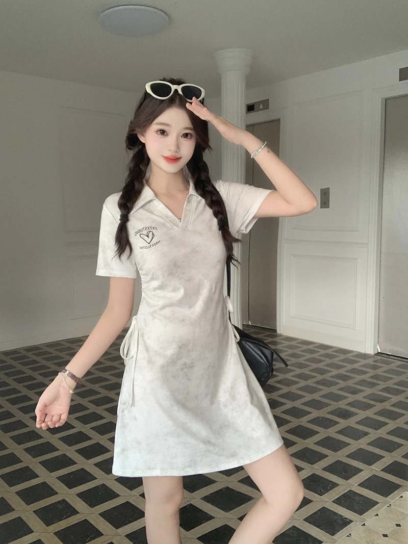 【小可爱专属】新款胖mm大码女休闲v领印花抽绳收腰扎染连衣裙35916