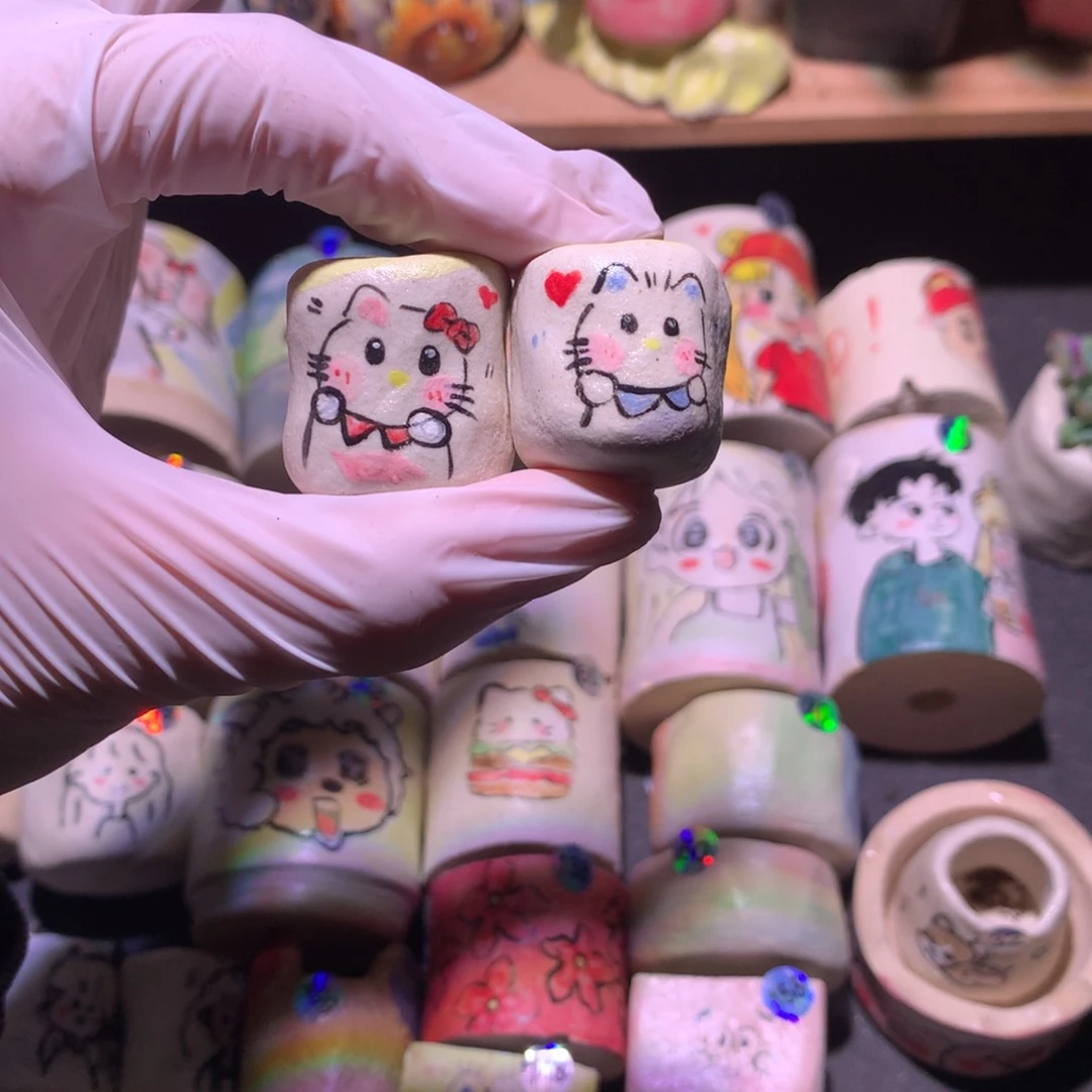 花盆哈哈哈两个哦