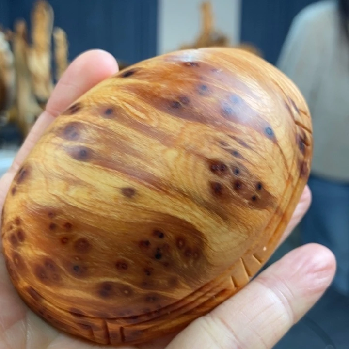 柏木（崖柏）手把件