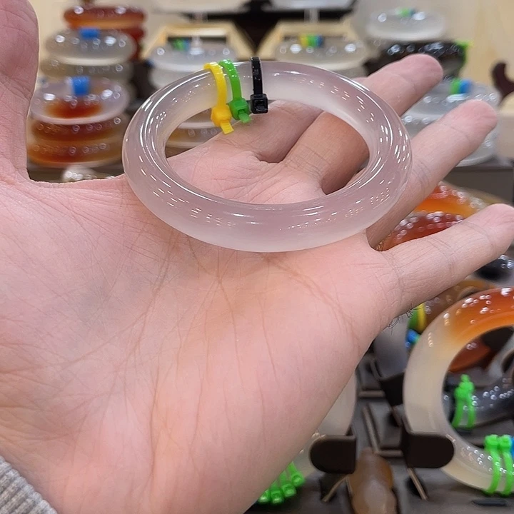 玛瑙/玉髓未镶嵌手镯20