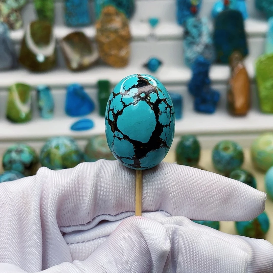 绿松石未镶嵌颈饰