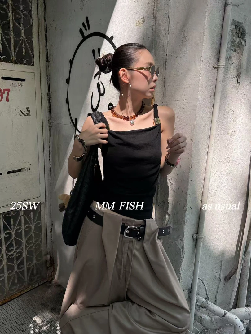 馒头（1mtt202#）喜欢！扭扭细肩带百搭吊带背心 4-19