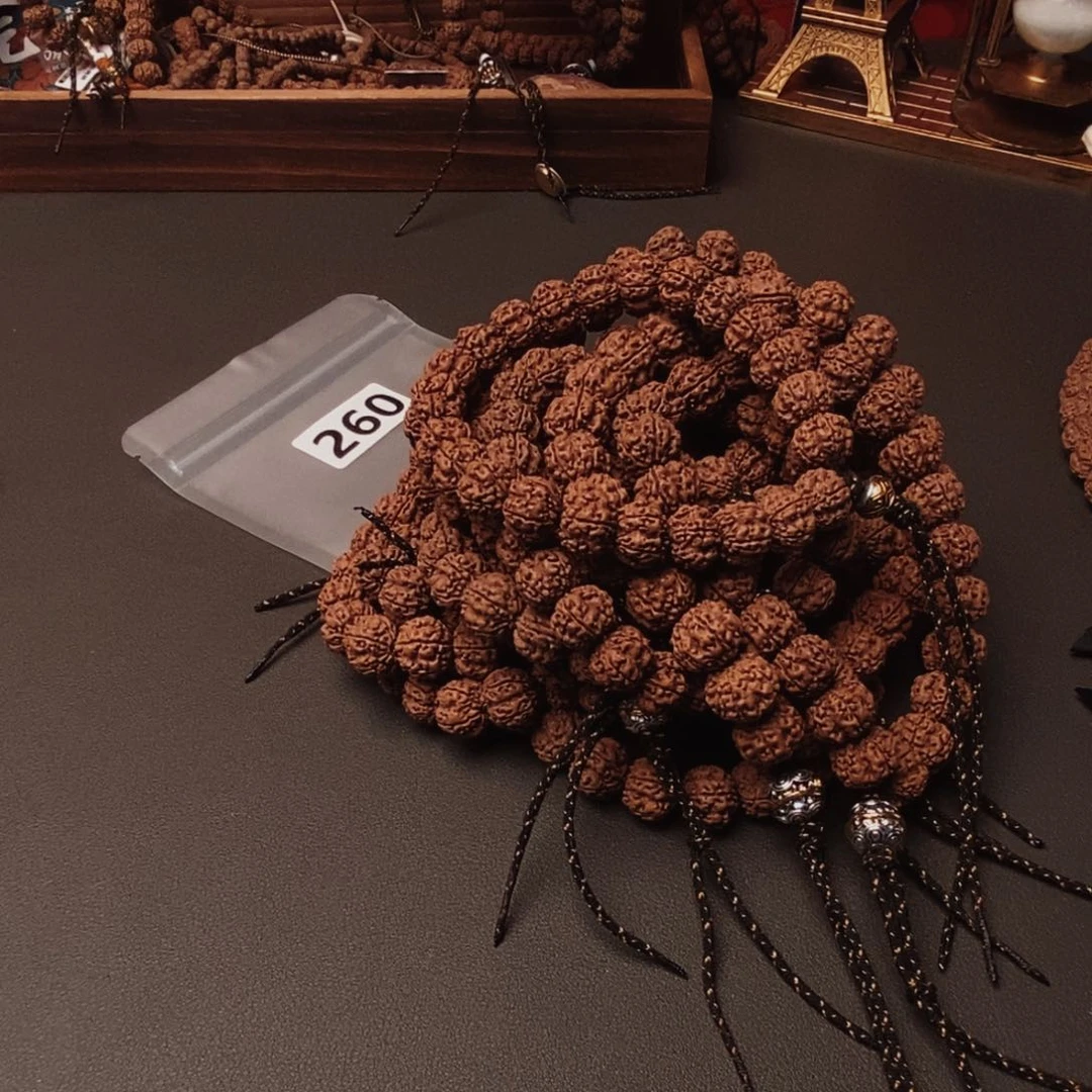 吊坠金刚菩提哦哦哦哦哦哦哦哦哦哦哦