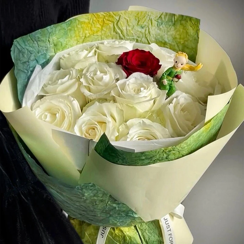 【小王子】10枝白玫瑰1枝红玫瑰确实有小王子网红生日礼物送男友送爱人跨年夜元旦节鲜花花束教师节礼物