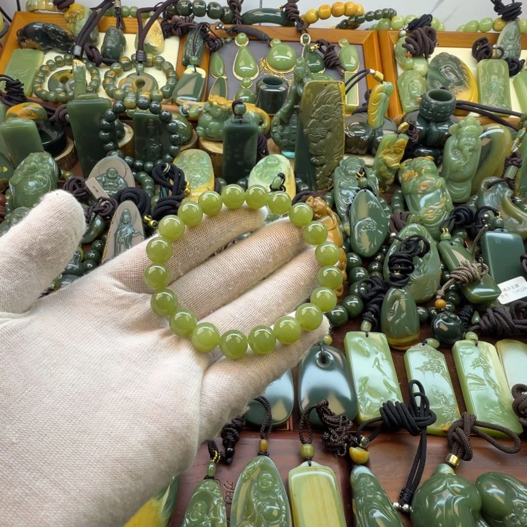 岫岩老玉（透闪石质玉）未镶嵌手链