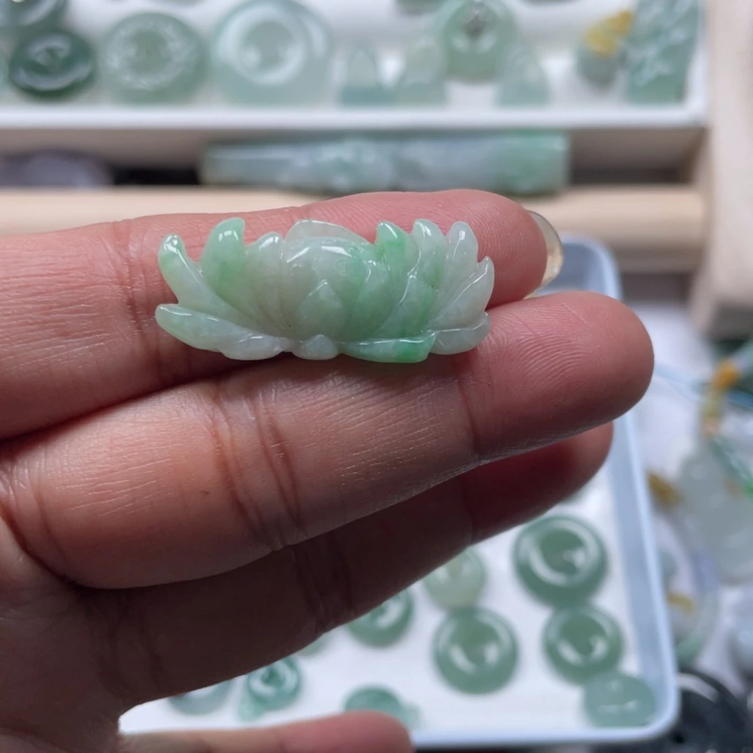 翡翠颈饰未镶嵌56786788