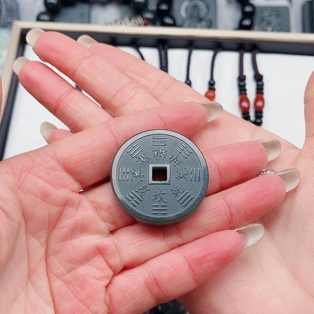 和田玉颈饰未镶嵌?***禅